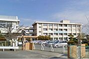 小学校「岡山市立福田小学校まで1317ｍ」