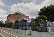 幼稚園・保育園「内山下幼稚園まで261ｍ」