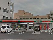 コンビニ「サンクス岡山岡南町店まで243ｍ」