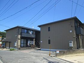 岡山県岡山市北区西崎2丁目（賃貸アパート2LDK・1階・57.13㎡） その1