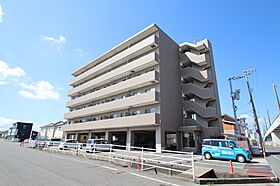 岡山県岡山市北区白石東新町（賃貸マンション2LDK・4階・48.95㎡） その1