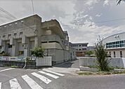 中学校「岡山市立中山中学校まで1333ｍ」