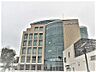 周辺：私立東北医科薬科大学 715m