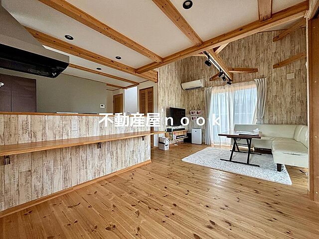 リビング/ダイニング 八戸市大字田面木字十文字平2-3