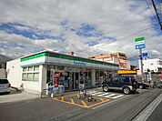 ファミリーマート 隅の浜店（142m）