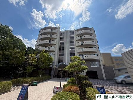 JR奈良駅まで徒歩17分、JR京終駅まで徒歩12分で2沿線利用可能な7階建6階部分の3LDKです♪