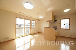 ウィルコート B棟 201 2階1LDKのリビング/ダイニング