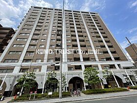 グレンパーク梅田北  ｜ 大阪府大阪市北区中崎3丁目（賃貸マンション1LDK・11階・70.13㎡） その1