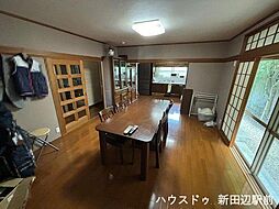 居間