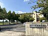 周辺：培良中学校 860m