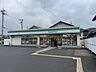 周辺：ファミリーマート舞鶴引土店 徒歩9分。 650m