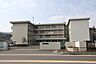周辺：舞鶴市立城南中学校 徒歩7分。池内小学校、中筋小学校、高野小学校の地域に住んでいる生徒が通う中学校。「確かな学び　心豊かにたくましく　明るく元気なわれらの城南中学校」を教育目標としています。 500m