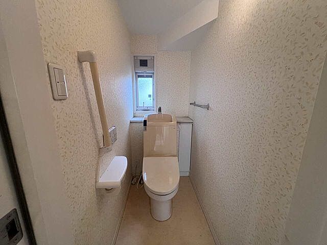 トイレ 館林市美園町