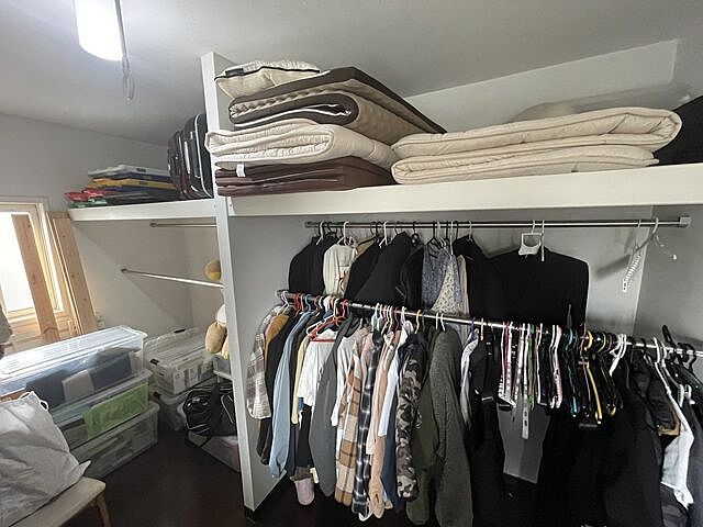 収納 邑楽郡明和町中谷