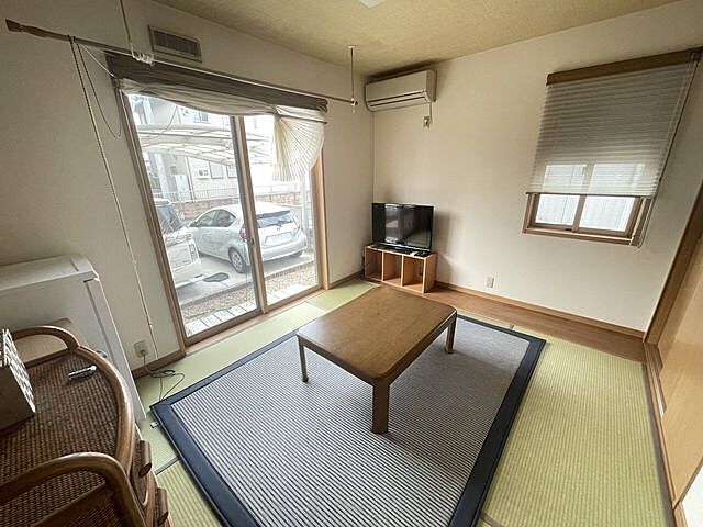 室内 邑楽郡明和町中谷