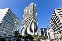 JR山手線ほか「田町」駅より徒歩10分、「港区芝浦」の地に建つタワーマンション