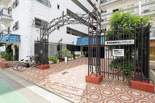 エントランス 秀和目黒駅前レジデンス 7階/-