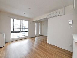 グランドサクセス北6条 3階1LDKのリビング/ダイニング