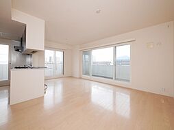 レジディア円山北五条 15階3LDKのリビング/ダイニング