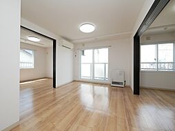 ラフィーネ旭山公園通 2階2LDKのリビング/ダイニング