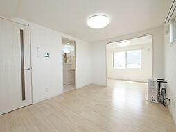 ラフィーネ発寒南 3階1LDKのリビング/ダイニング