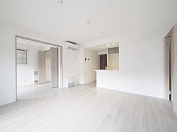 Ｔ−ＳＴＡＧＥ　ＦＵＳＨＩＭＩ 4階3LDKのリビング/ダイニング