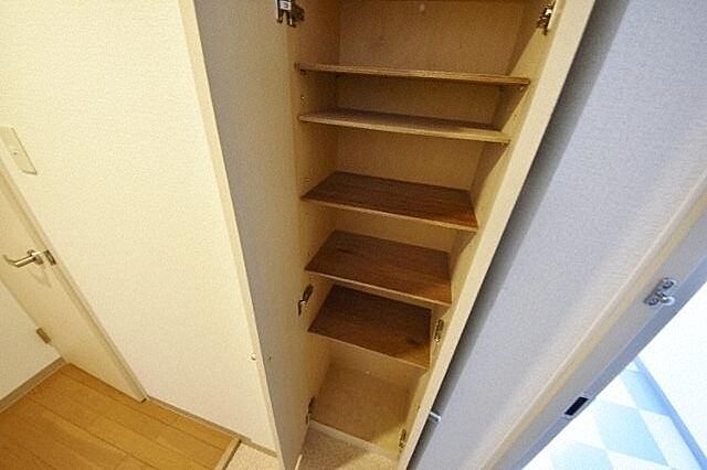 収納