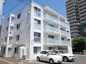 ファーストクラス　南円山  ｜ 北海道札幌市中央区南六条西21丁目（賃貸マンション1LDK・3階・30.68㎡） その1