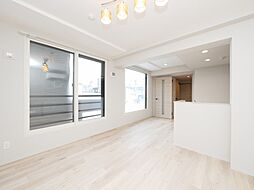 居間