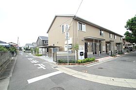 香川県丸亀市前塩屋町1丁目（賃貸アパート1LDK・2階・50.44㎡） その1