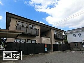 香川県丸亀市城東町2丁目（賃貸アパート2LDK・2階・52.99㎡） その1