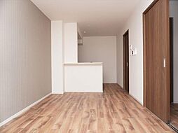 ＧＲＥＥＮ　ＧＡＢＬＥＳ　ＦＡＭＩＲＩＡ　Ａ 2階1SLDKのリビング/ダイニング