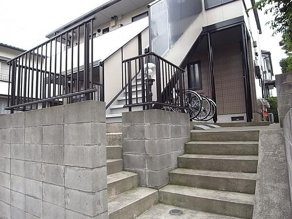 建物エントランス