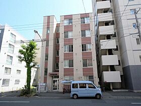 すいえん 201 ｜ 北海道札幌市中央区南六条西8丁目8-18（賃貸マンション1LDK・2階・37.21㎡） その1