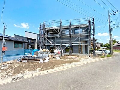 外観:現況;建築中 外観:現況;建築中