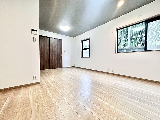 リビング/ダイニング 北区豊島7丁目