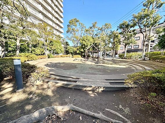 家族の温かさと...