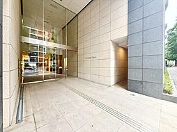 物件の陽当りや通風・仕様設備やお部屋の大きさの比較、近隣・周辺環境や街並みなど、資料には掲載していない情報が現地にはたくさんあります。　是非一度、現地をご確認ください。
