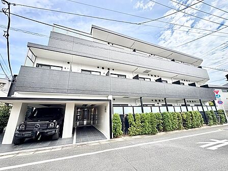 住まう人たちに与えられるゆとりある生活と受け継がれる資産。素晴らしい立地から生み出される時の隙間は家族で過ごすための新しいくかけがえのない時間。
