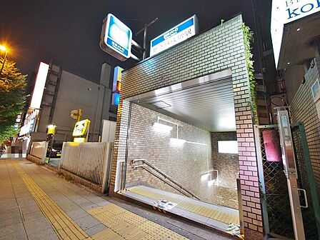 地下鉄成増駅まで約1220m