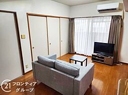 居間