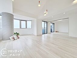居間