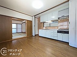 居間