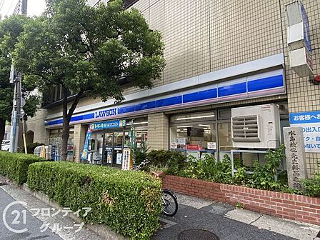 ローソン熊内五丁目店 徒歩4分。 250m