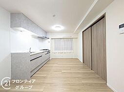 居間