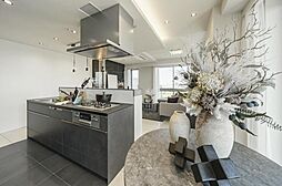 人気のアイランドキッチン。お手入れのしやすいキッチンです。