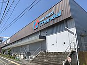 万代　生駒店まで300メートル