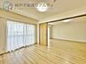 室内：室内