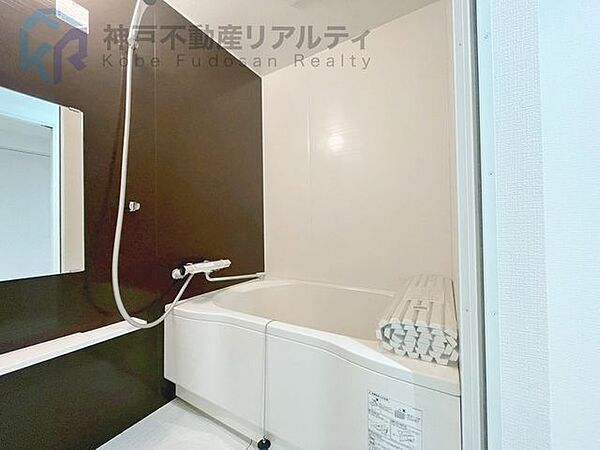 浴室を拡大表示