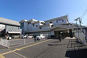 東岩槻駅 徒歩8分。 590m
